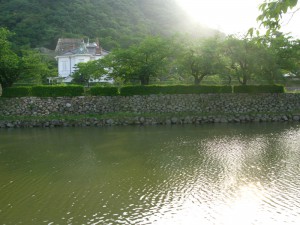 載せかけた久松山山麓